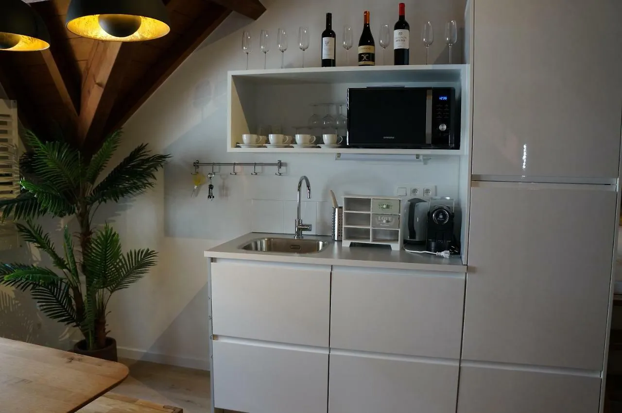 Charming Suites Jan Zonder Vrees Antwerp Bed & Breakfast