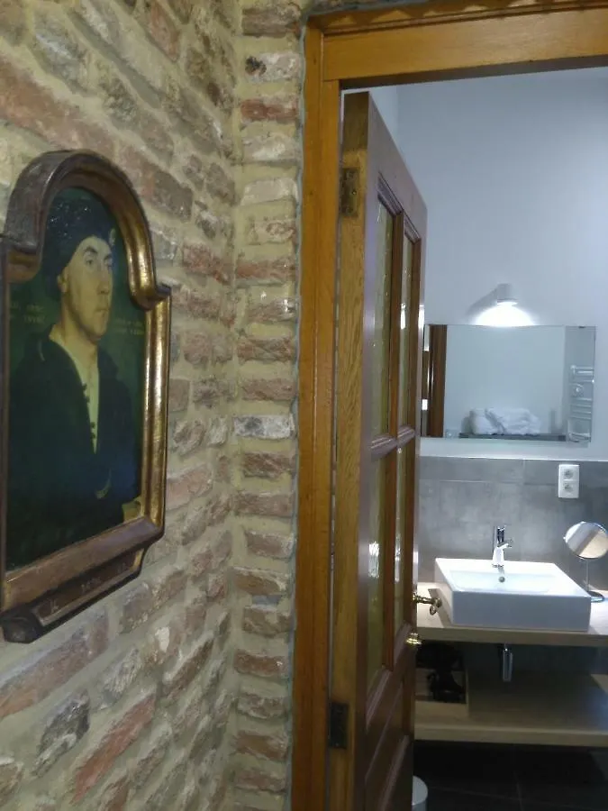 Charming Suites Jan Zonder Vrees Antwerp Bed & Breakfast